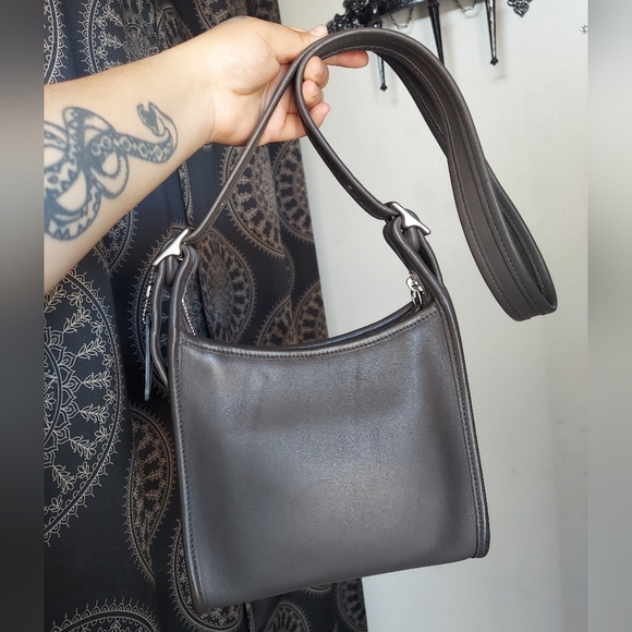 Vintage Coach Gray Small Legacy Zip 9997🩶 - Picture 2 of 15